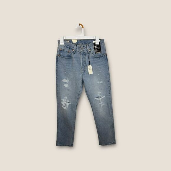 Levi’s Women’s 501 Original Fit Jeans Straight Leg Distressed Size 26x30 NWT - Picture 1 of 8